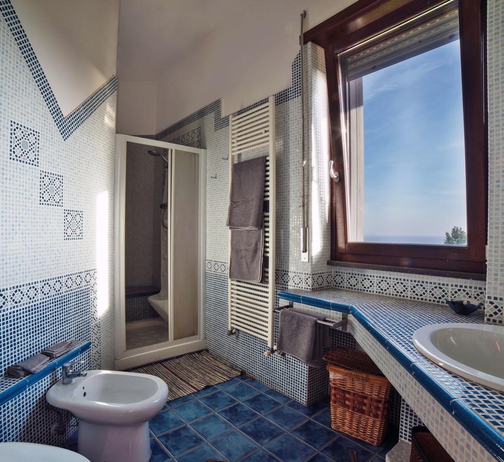 B&B Villa Patrizia Ercolano Bagian luar foto